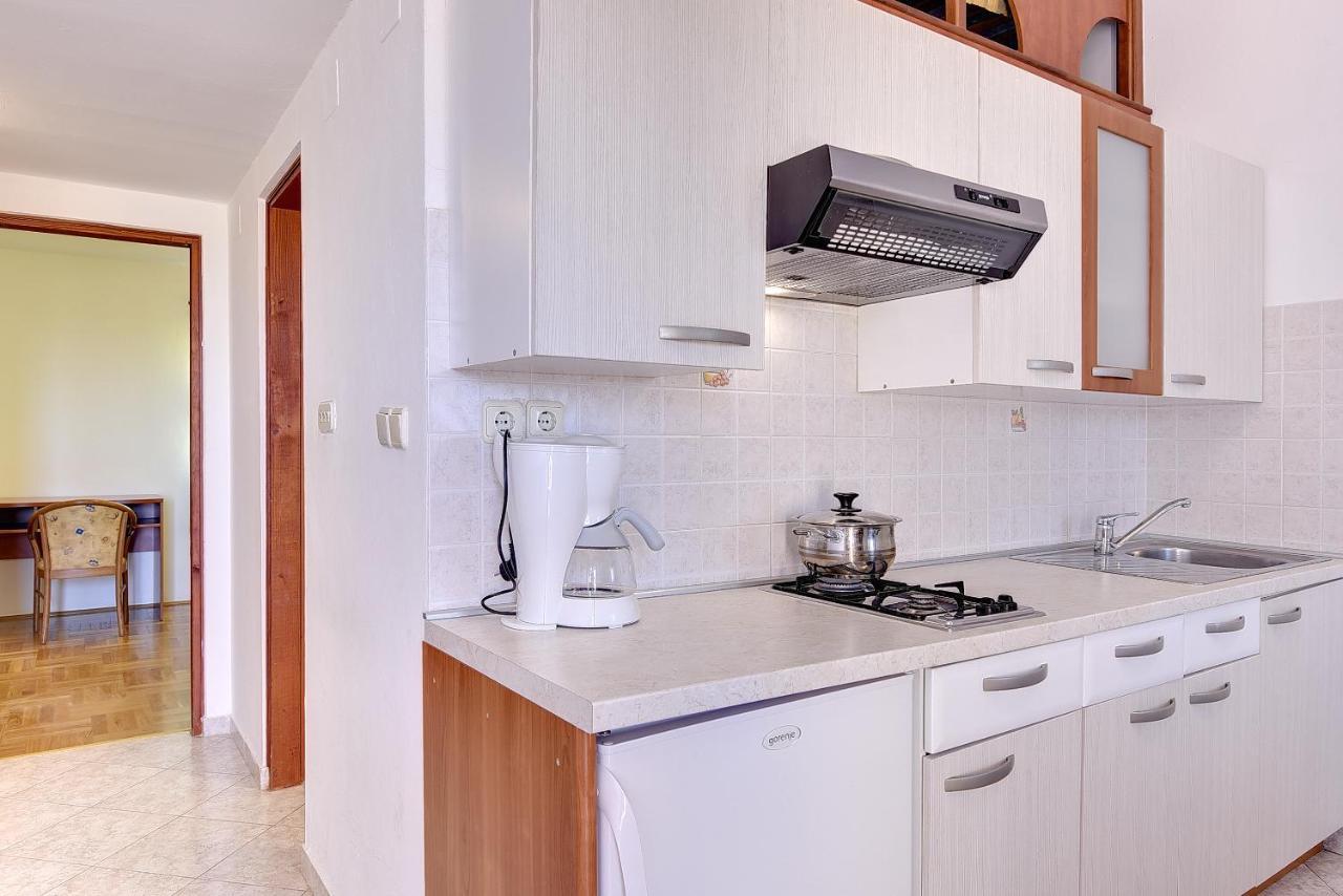 Apartments Ulika Медулин Екстериор снимка